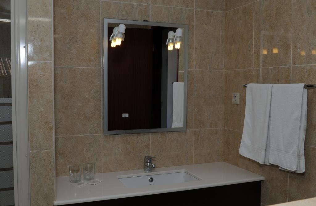 Hotel S. Jorge Batalha Δωμάτιο φωτογραφία